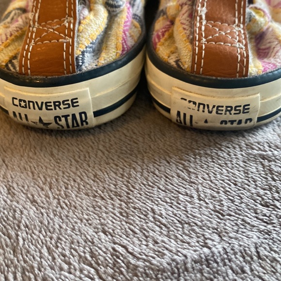 Converse - Picture 4 of 6